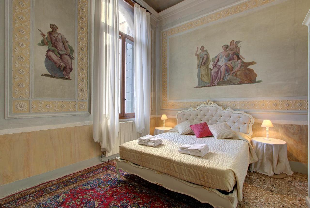 Doge Stair, Gorgeous - Bbc Venice Grand 2024 Tour Recorded Here! Eksteriør billede