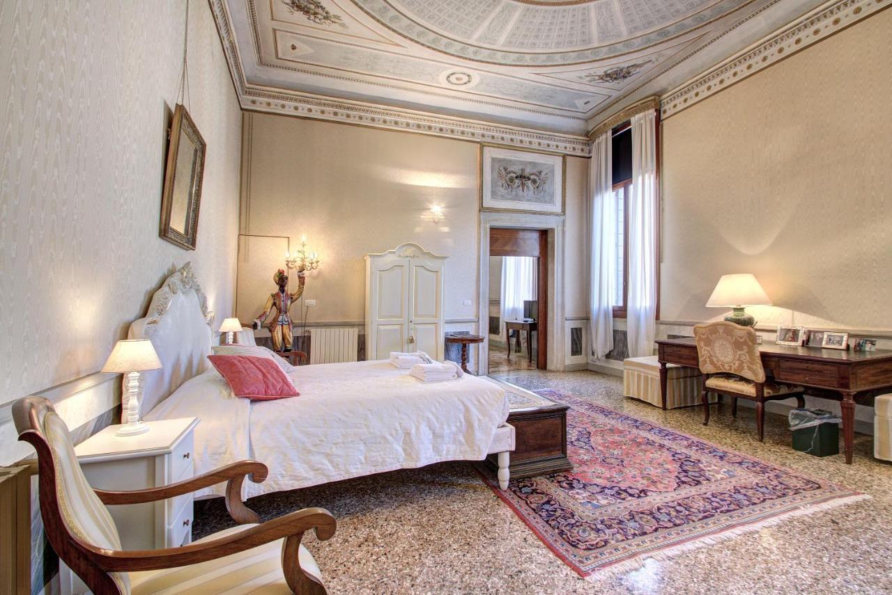 Doge Stair, Gorgeous - Bbc Venice Grand 2024 Tour Recorded Here! Eksteriør billede