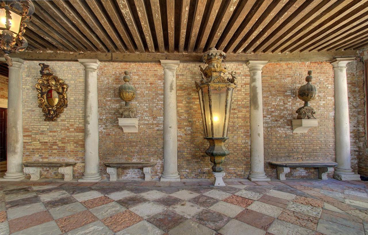 Doge Stair, Gorgeous - Bbc Venice Grand 2024 Tour Recorded Here! Eksteriør billede